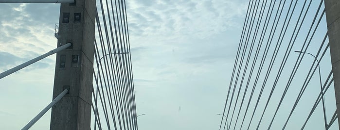 Penang Bridge Scenic View is one of マレーシア.