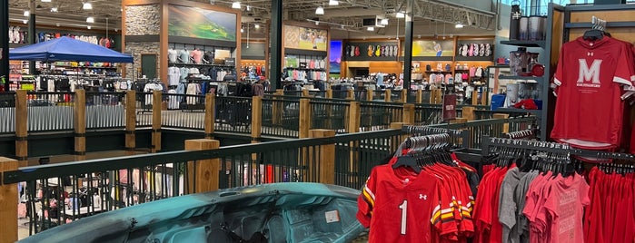 DICK'S Sporting Goods is one of All-time favorites in United States.