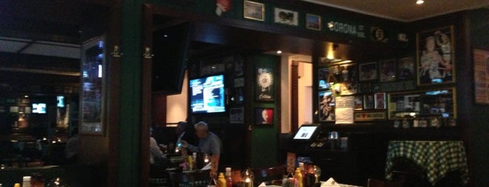 O'Learys is one of Tempat yang Disimpan Sinisa.