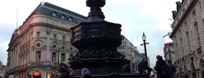 Piccadilly Circus is one of Guide to London.