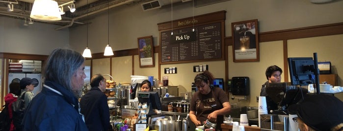 Peet's Coffee & Tea is one of Guide to San Francisco.