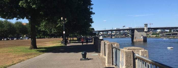 Gov. Tom McCall Waterfront Park is one of Guid to Portland.