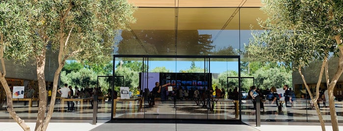 Apple Park Visitor Center is one of Guide to Senta Clala & San Jose.