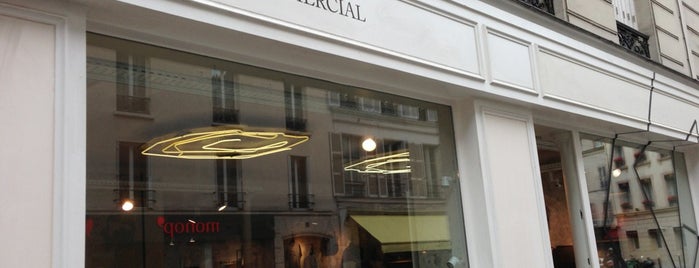 Centre Commercial is one of PARIS.