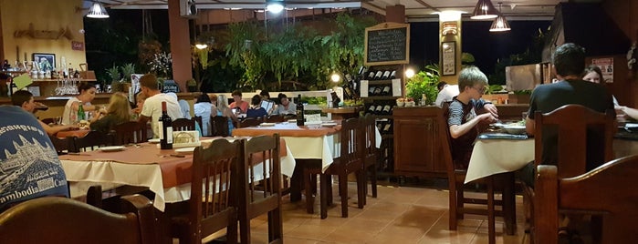 Restaurante El Colibrí is one of Costa Rica.