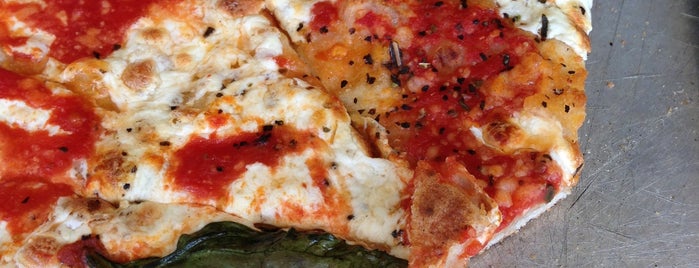 Grimaldi's Pizzeria is one of Places to check out.