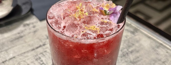 Arch Bar & Wellington Lounge is one of The 13 Best Places for Spearmint in London.
