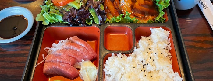Koma Sushi Restaurant is one of Palo Alto Nom Nom.