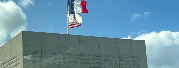 National Guard Memorial is one of Francie.