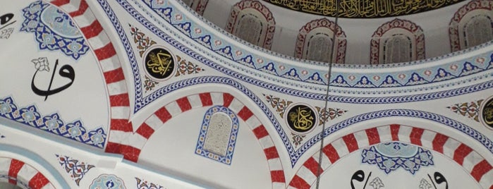 Durdubey Camii is one of Bursa İlçeler | Spiritüel Merkezler.