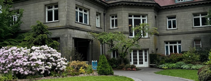 Pittock Mansion is one of Portland 2015.
