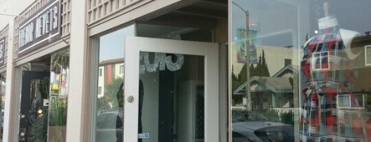 Blu Button Boutique is one of cali - newport beach - january 2021.