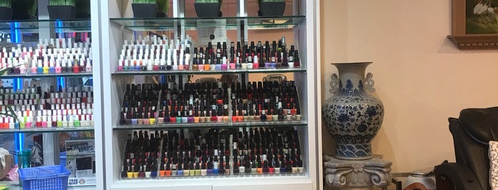 Main Attraction Nail & Spa is one of California.