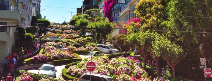 Lombard Street is one of San Francisco - May 2017.
