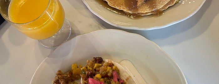 Hope Breakfast Bar is one of The 15 Best Places for Lemon in Saint Paul.