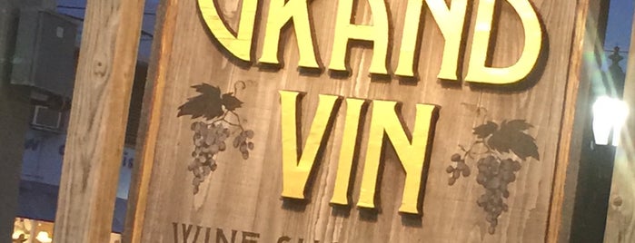 Grand Vin Wine Shop & Bar is one of Lugares favoritos de Brian.