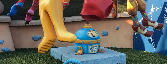 Goofy's Paint 'n' Play House is one of Begoña 님이 좋아한 장소.