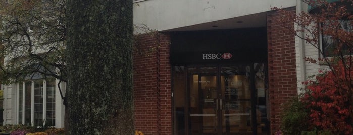 HSBC Bank is one of สถานที่ที่ Anthony ถูกใจ.