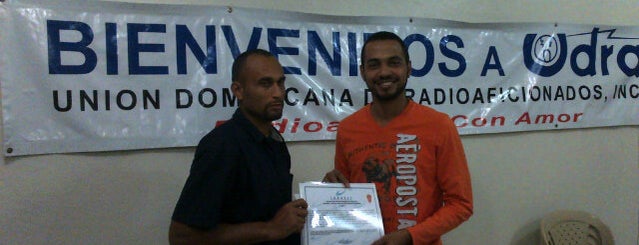 UDRA - Union Dominicana de Radioaficionados is one of De Interes.