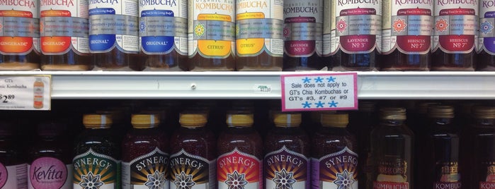 Lifethyme Natural Market is one of This Is Fancy: Juice.
