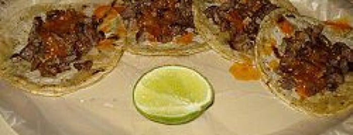 Los Huicholes is one of ¡¡¡Para Comer CARNE!!!.