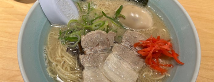 吉蔵 is one of ラーメン７ (*o*).