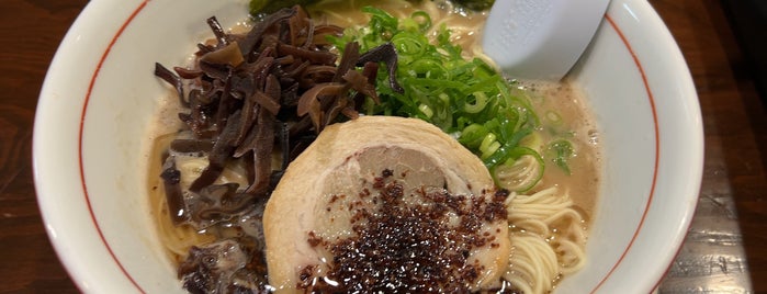 豚骨屋  すぎ多 is one of Noodle.