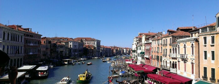Canal Grande is one of Round the World.