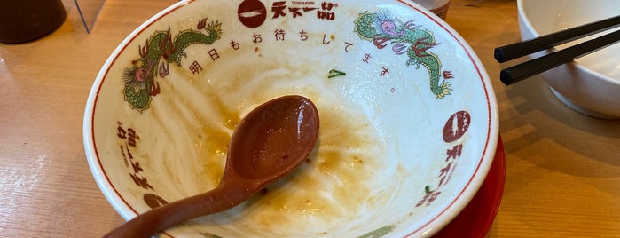 天下一品 すすきの店 is one of ラーメン.