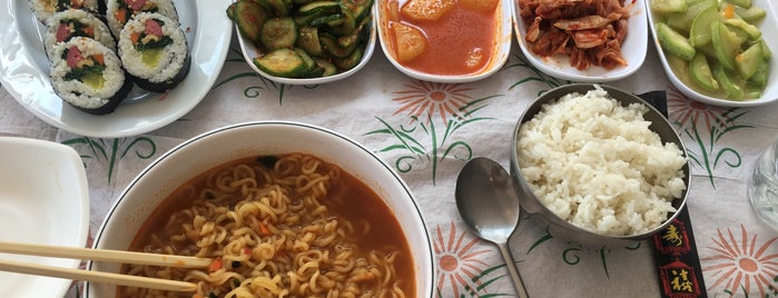 한사랑 식당 is one of Istanbl.