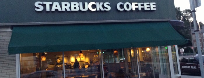 Starbucks is one of สถานที่ที่ Harry ถูกใจ.