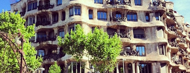 La Pedrera (Casa Milà) is one of Barcelona to-do list.