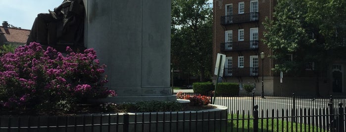Mathew Fontaine Maury Monument is one of Posti che sono piaciuti a Nicodemus.