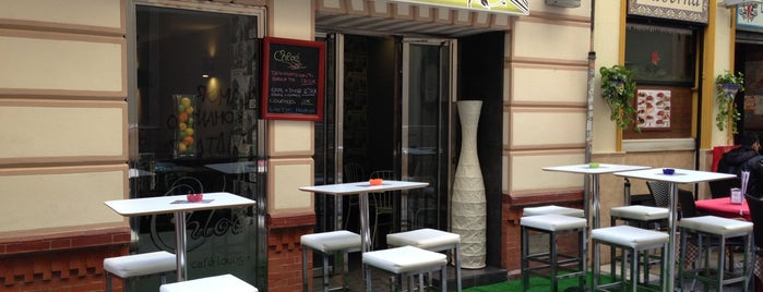 Chloe Lounge Bar is one of Málaga.