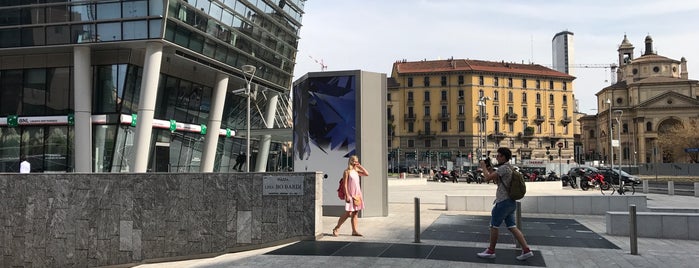 Piazza Lina Bo Bardi is one of Valentina'nın Beğendiği Mekanlar.