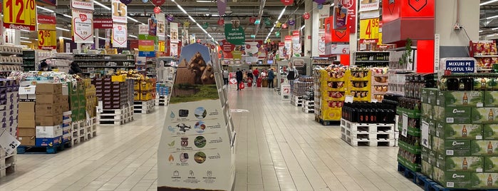 Auchan is one of Top 10 favorites places in Romania.