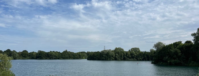 Grüner See is one of Düsseldorf Rath.