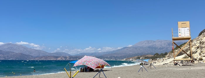 Komos Beach is one of Guía de Grecia.