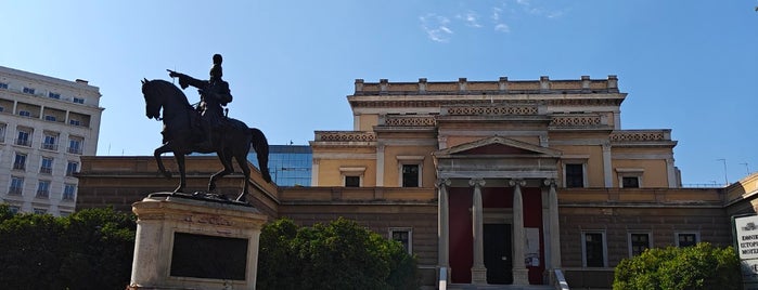 Kolokotroni Square is one of Tempat yang Disukai Ifigenia.