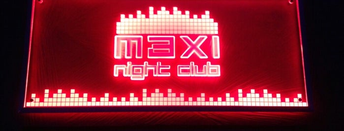 Night Club "Maxi" is one of Брошнів-Осада.