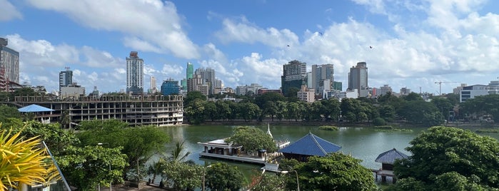 Colombo City Center is one of Lugares favoritos de Rickard.
