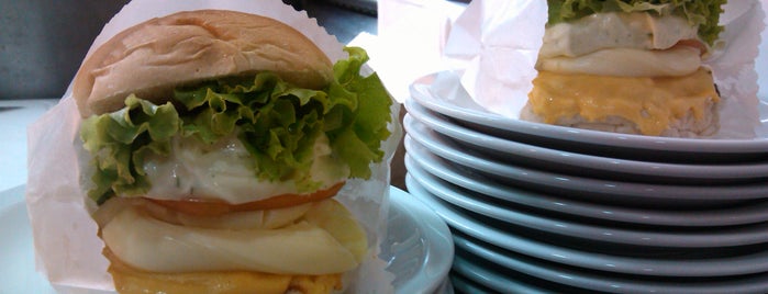 Açaí Burguer is one of Alimentação.