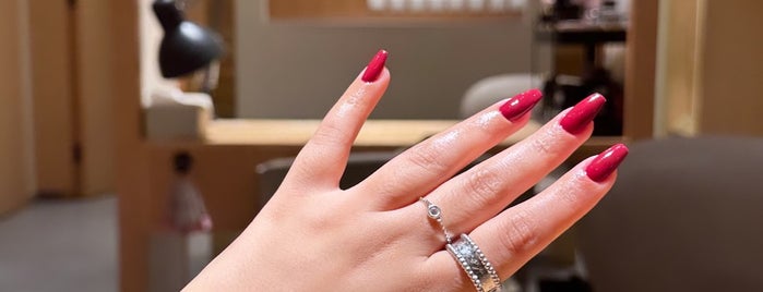 Vernis Nail Spa is one of Nails spa in riyadh.