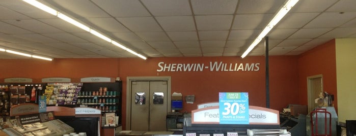Sherwin-Williams Paint Store is one of Tempat yang Disukai Jackson.