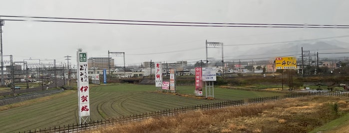 近畿日本鉄道 中川短絡線 is one of 近鉄名阪特急停車駅.