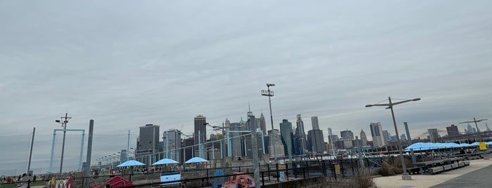 Brooklyn Bridge Park Marina is one of brooklyn ❤️..