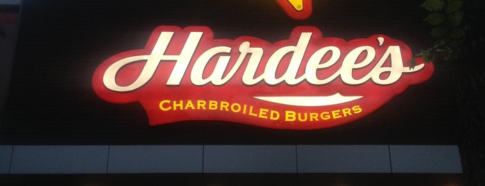 Hardee's is one of где я была❤️.