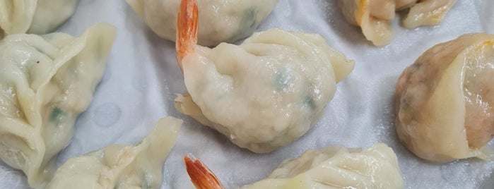 노홍만두칼국수 is one of 부산.