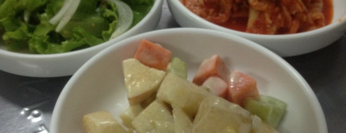 รักเกาหลี is one of Top picks for Korean Restaurants.