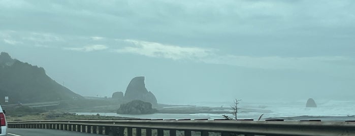 City of Gold Beach is one of SFO -> Portland.